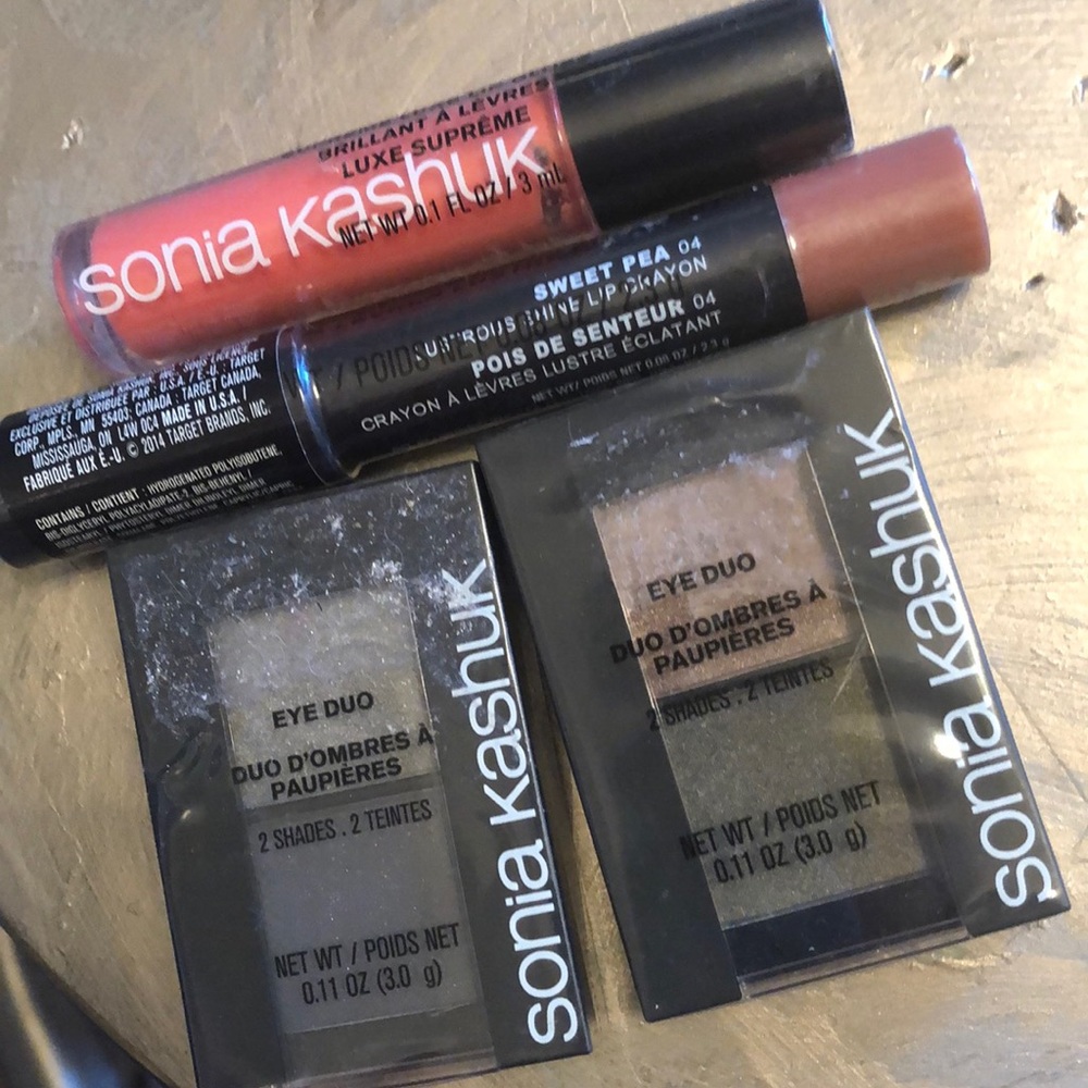 Sonia Kashuk quad eyeshadow duos,lip crayon,gloss